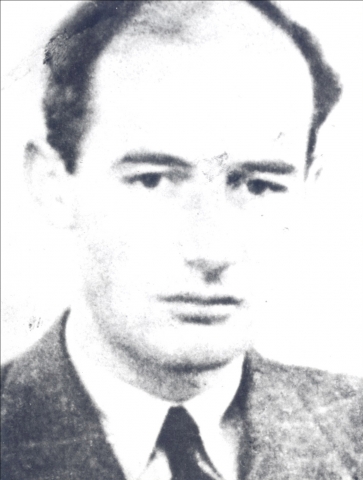 Wallenberg útlevélképe. Ez a kép volt a diplomáciai útlevelében, amelyet a család 1989-ben kapott vissza, amikor Moszkvában jártak