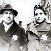 Sárga csillagos pár. Budapest, 1945. január 19