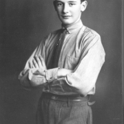 Wallenberg iskolás korában, 1925-ben